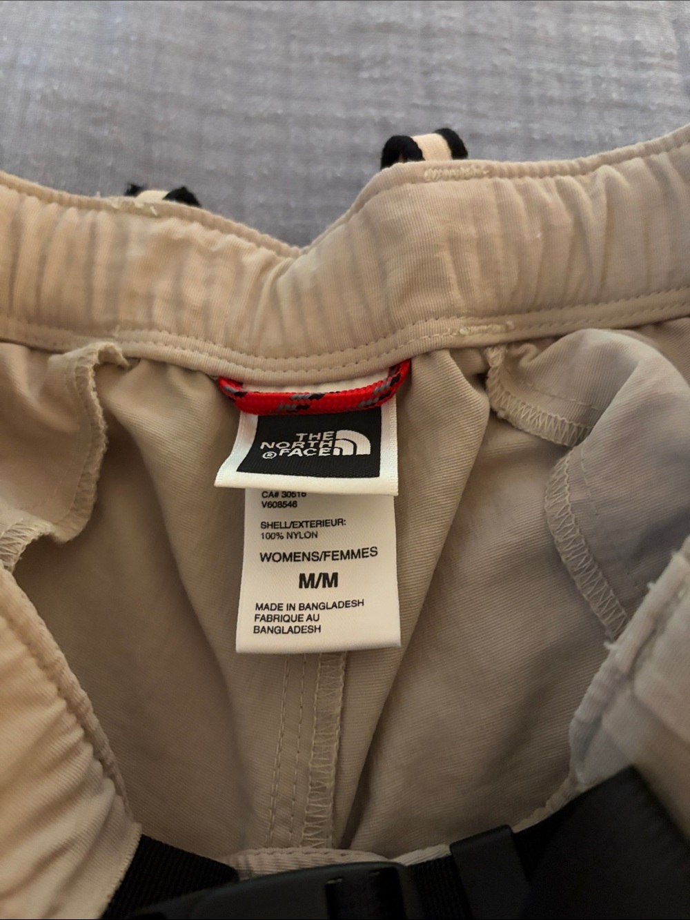 The North Face Women’s Tan Convertible Cargo Pants - Picture 2 of 3